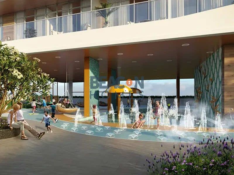 Prime Location | Large Layout | Pool View - Image 12