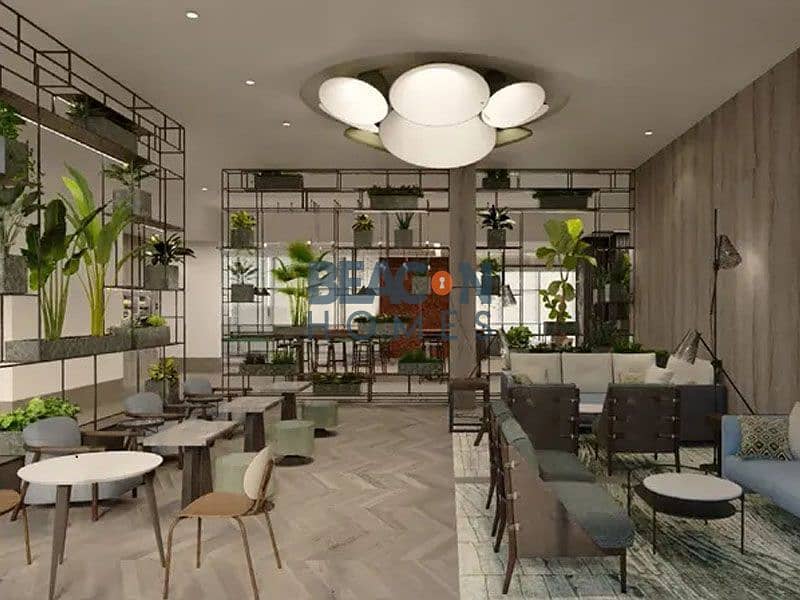 Prime Location | Large Layout | Pool View - Image 15