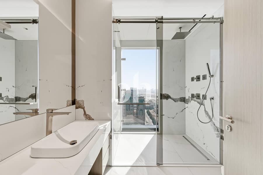 Brand New Luxury 4BR + Maid The S Tower - Image 30