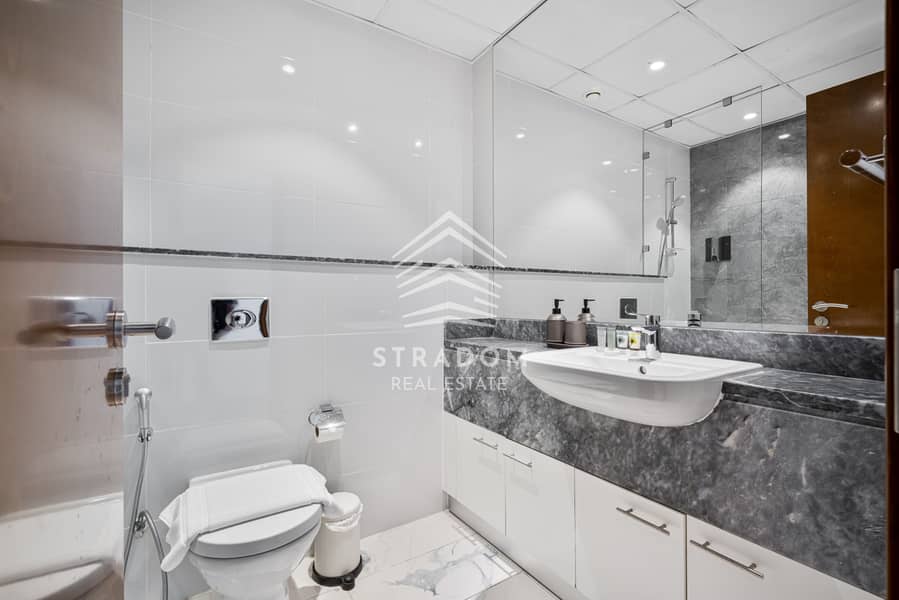 Canal View | Fully Furnished | Vacant | High floor - Image 12