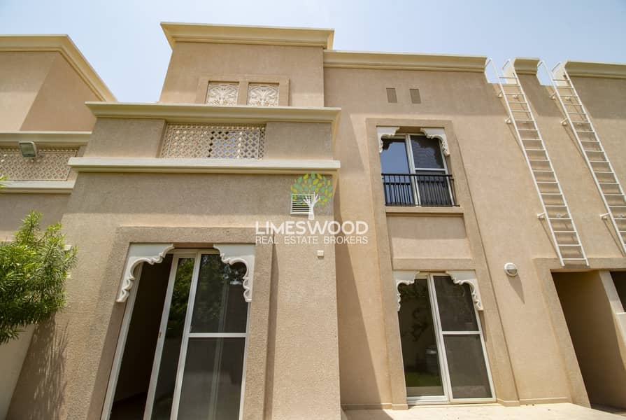 3Bed Traditional Villa+Maid | 13 Months Contract 3Bed Traditional Villa+Maid | 13 Months Contract