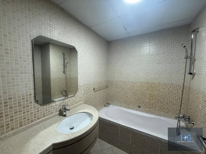 SPACIOUS 2 BEDROOM | READY TO MOVE IN - Image 6