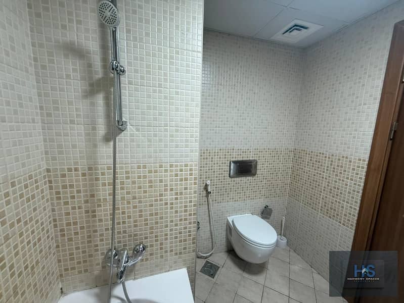 SPACIOUS 2 BEDROOM | READY TO MOVE IN - Image 7