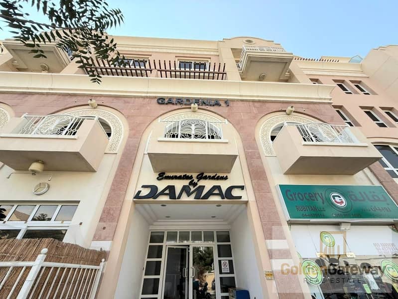 Spacious well-maintain ungraded Studio Vacant