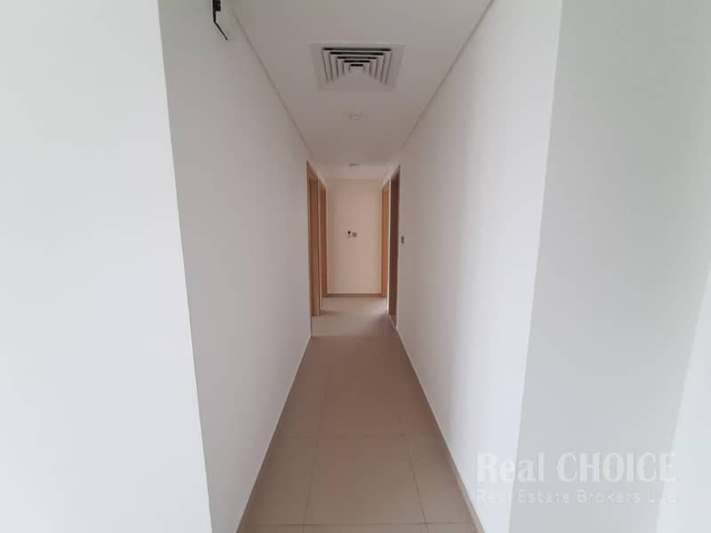 Spacious 3-BR Apartment | Manazil Al Barsha First - Image 12