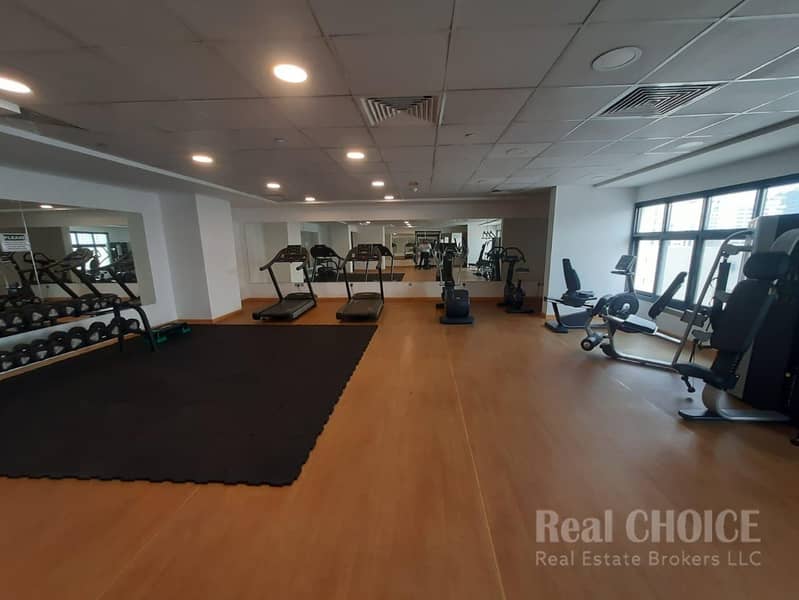 Spacious 3-BR Apartment | Manazil Al Barsha First - Image 22