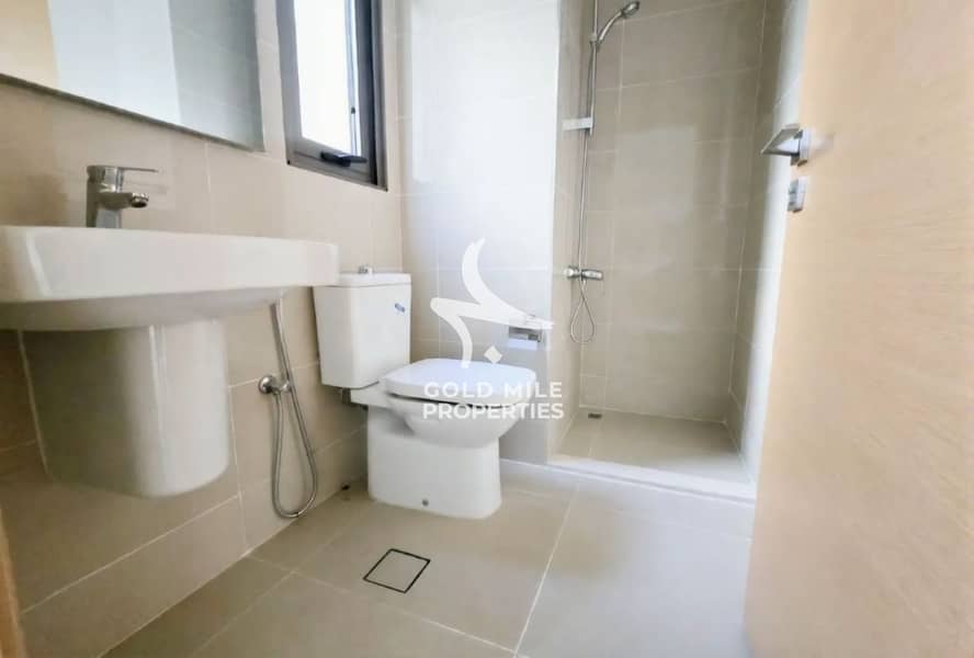 3+Maid - Ready to Move - Spacious Layout - Image 14