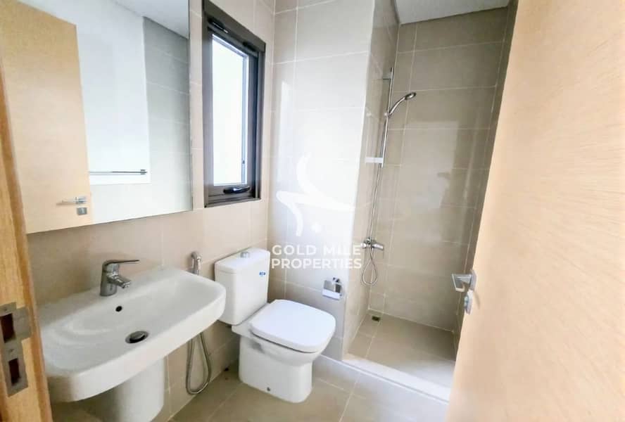 3+Maid - Ready to Move - Spacious Layout - Image 19