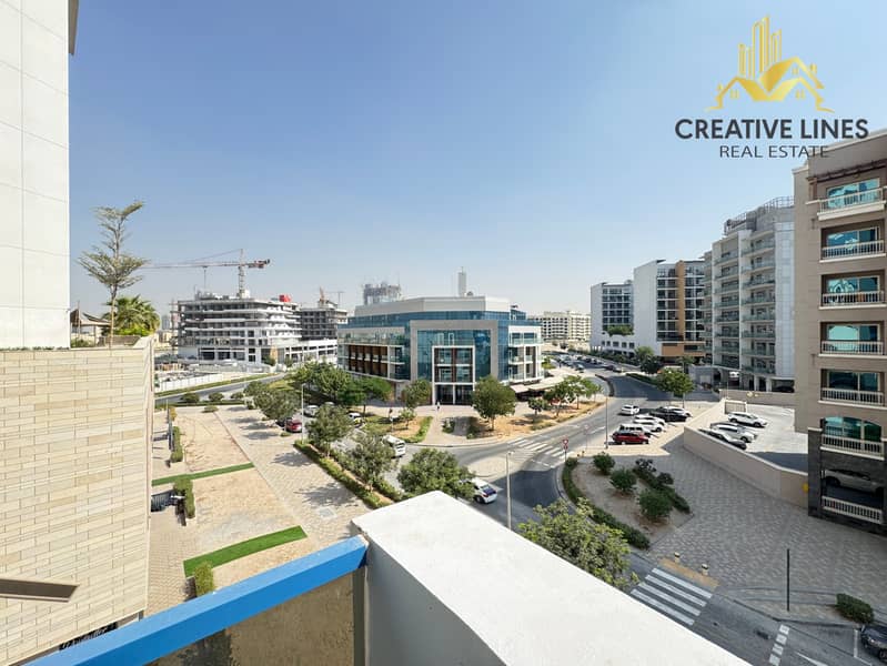 LUXURY SPACIOUS 1 BEDROOM// FULLY RENOVATED// OPEN KITCHEN// READY TO MOVE - Image 9