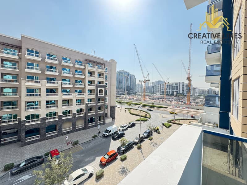 LUXURY SPACIOUS 1 BEDROOM// FULLY RENOVATED// OPEN KITCHEN// READY TO MOVE - Image 11