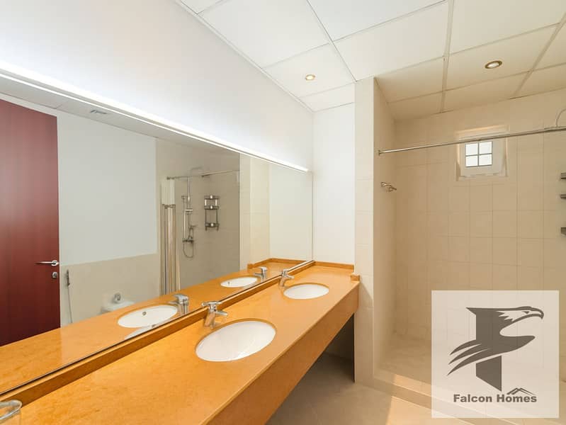 Spacious 3BR Villa | Privater Pool and Garden - Image 9