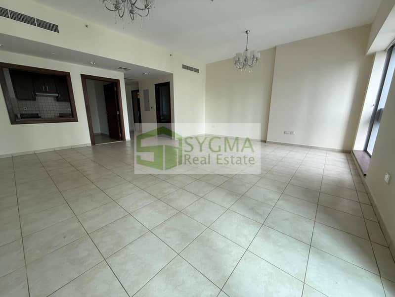 SPACIOUS | HIGH FLOOR | UNFURNISHED | VACANT