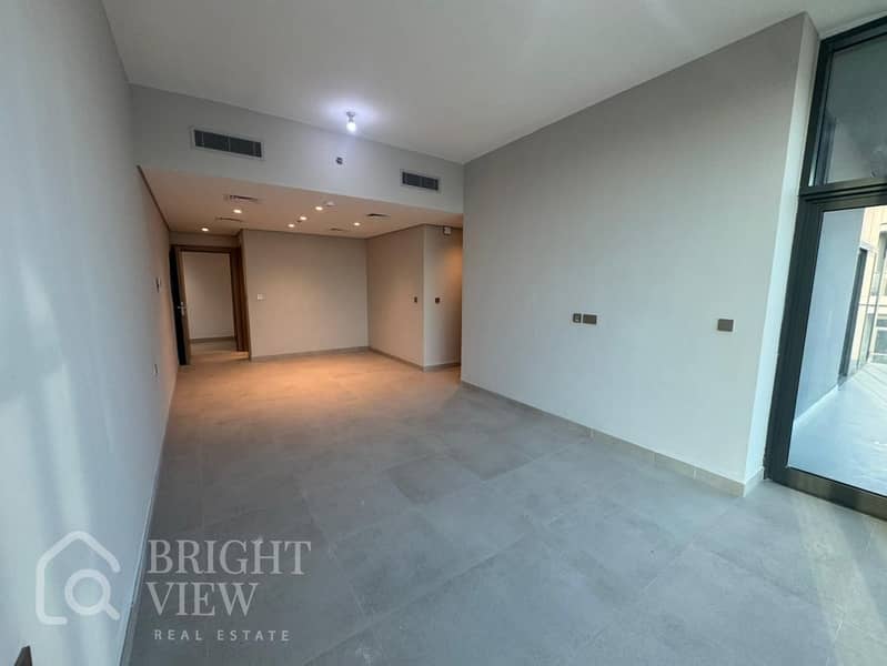 Brand new | ready to move | chiller free