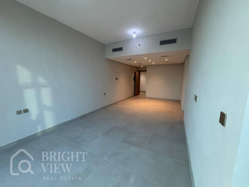 Brand new | ready to move | chiller free