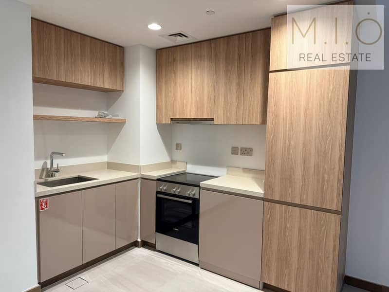 Annual Rent | Terrace and Direct Pool Access - Image 8