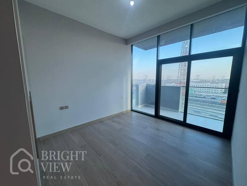 Brand new | ready to move | chiller free - Image 8