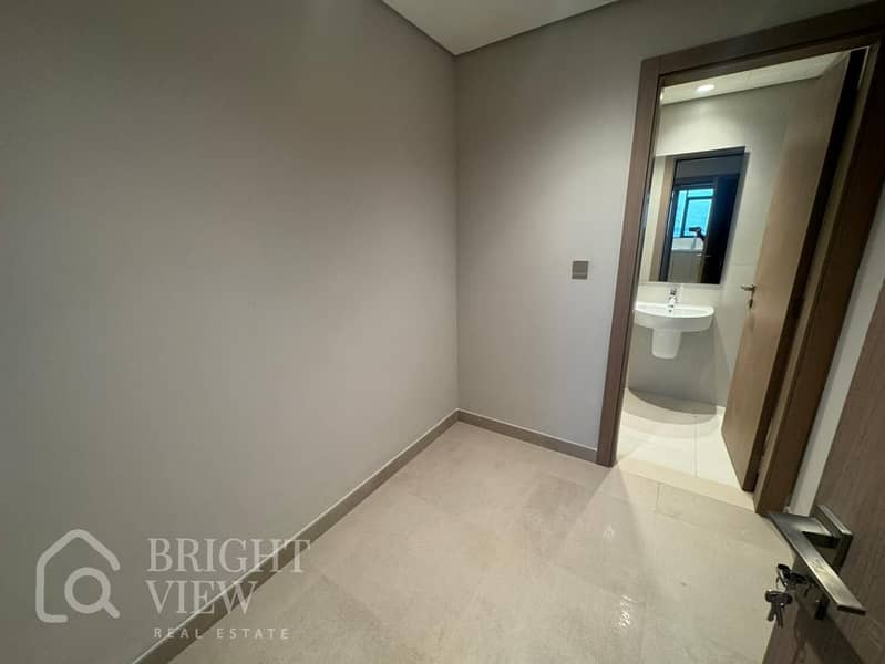 Brand new | ready to move | chiller free - Image 10