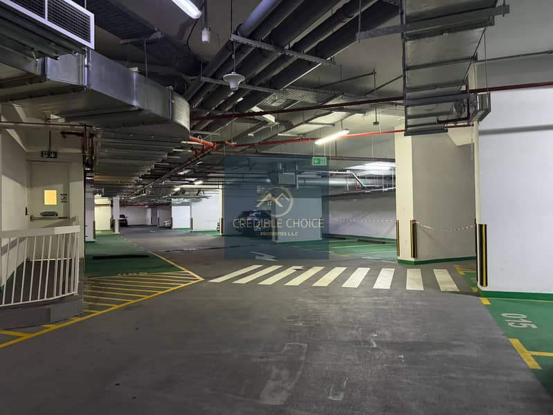 NEAR MALL | BUS STOP | VACANT | SPACIOUS | HUGE BALCONY - Image 14