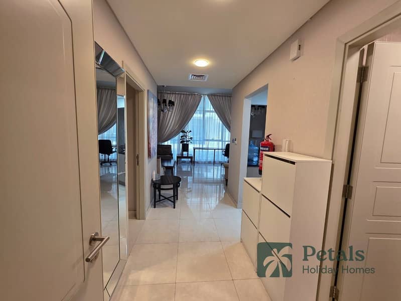 Elegant Urban Living – Short-Term Stay at Polo Residence, Meydan