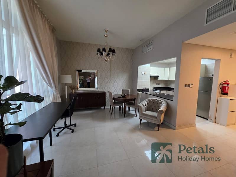 Elegant Urban Living – Short-Term Stay at Polo Residence, Meydan - Image 8