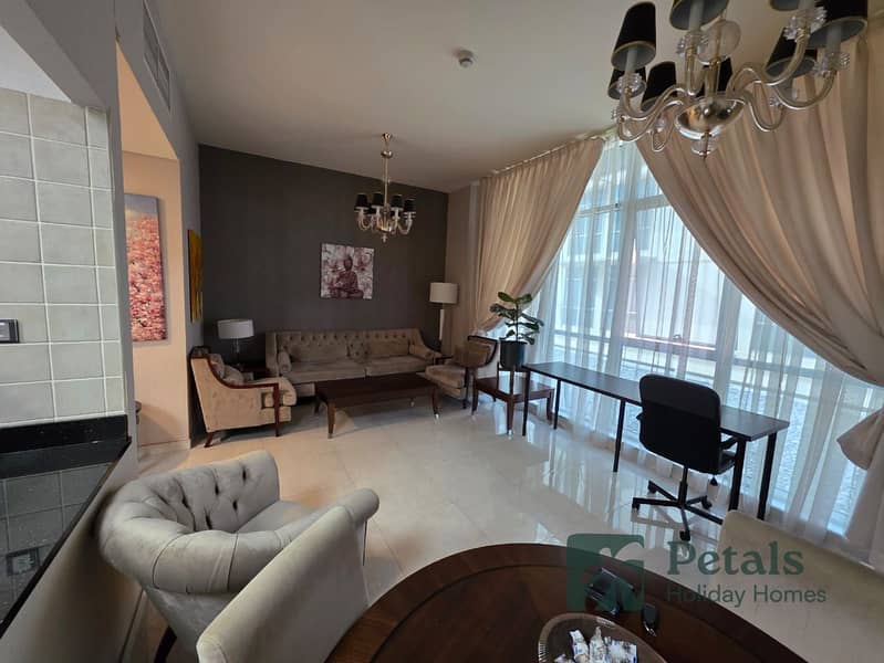 Elegant Urban Living – Short-Term Stay at Polo Residence, Meydan - Image 10