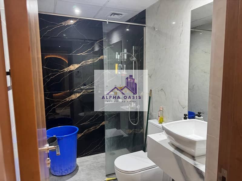 Elegant Fully Furnished 2BHK | Luxury Living | Immediate Move-In - Image 18