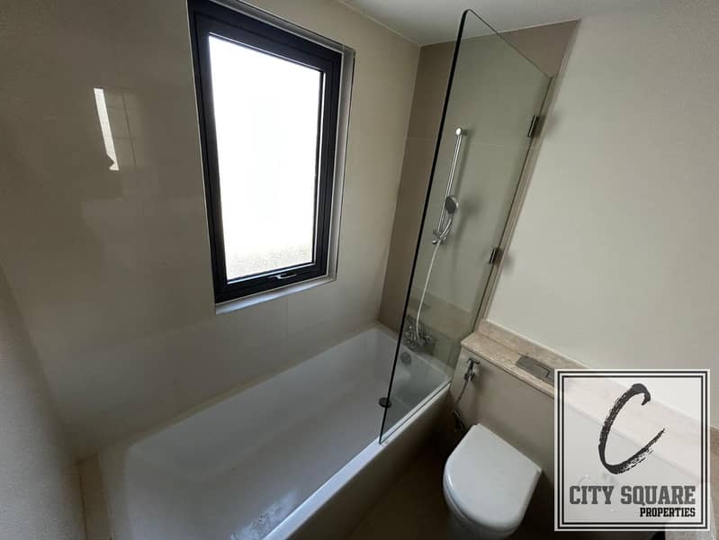 Available in January I By the green belt Landscaped - Image 12