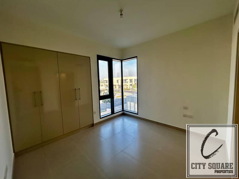 Available in January I By the green belt Landscaped - Image 13