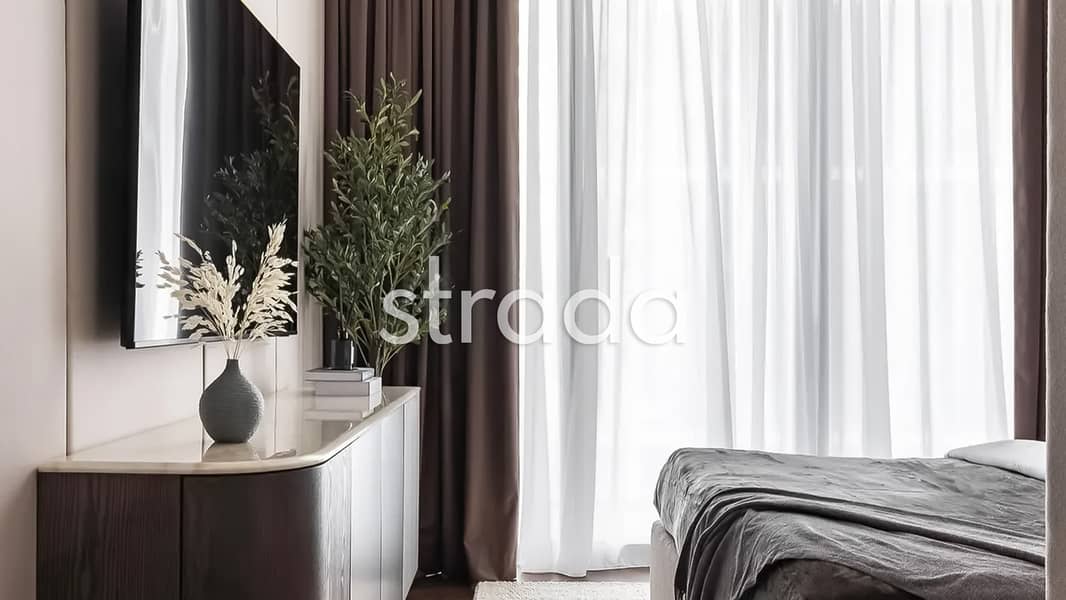 Full Palm View | Upgraded | Furnished | Vacant - Image 13