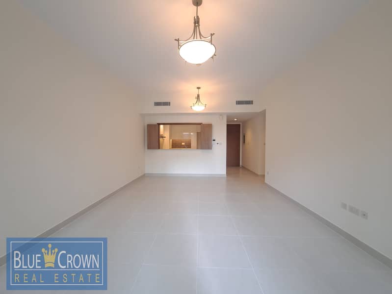 OPEN LAWN VIEW!!LAVISH 2BHK WITH BALCONY NEAR METRO