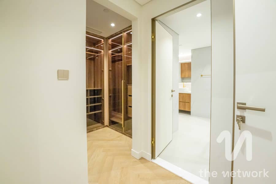 Brand New Upgrade | Furnished | Direct Pool Access - Image 15
