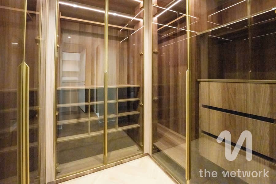 Brand New Upgrade | Furnished | Direct Pool Access - Image 16