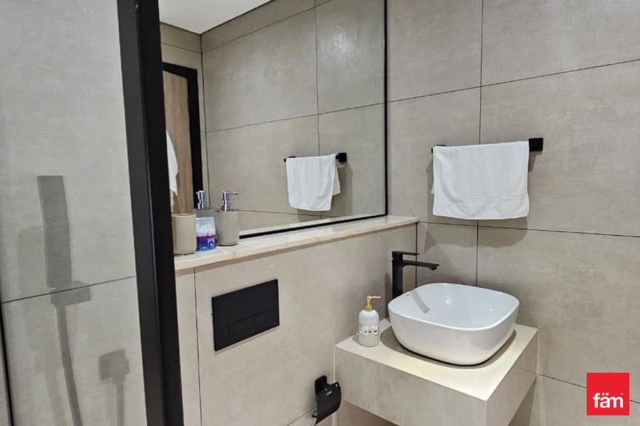 Fully Furnished Unit | High ROI | Prime Location - Image 8