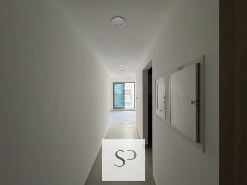 BRAND NEW | READY TO MOVE | VERY SPACIOUS - Image 11