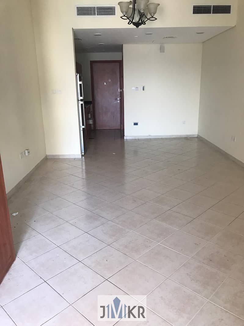 Studio with Balcony Open View The Crescent Tower B IMPZ