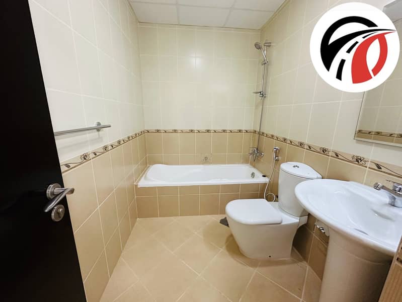 Very Spacious 2bhk with all amenities available For Sale - Image 12