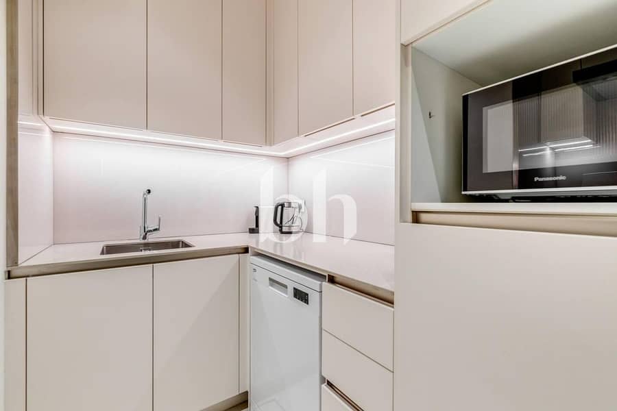 Marina View | Vacant Now | Balcony - Image 9