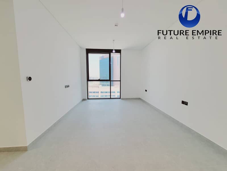 Lavish 2BHK With Maid |Terrace & Private Jacuzzi - Image 7