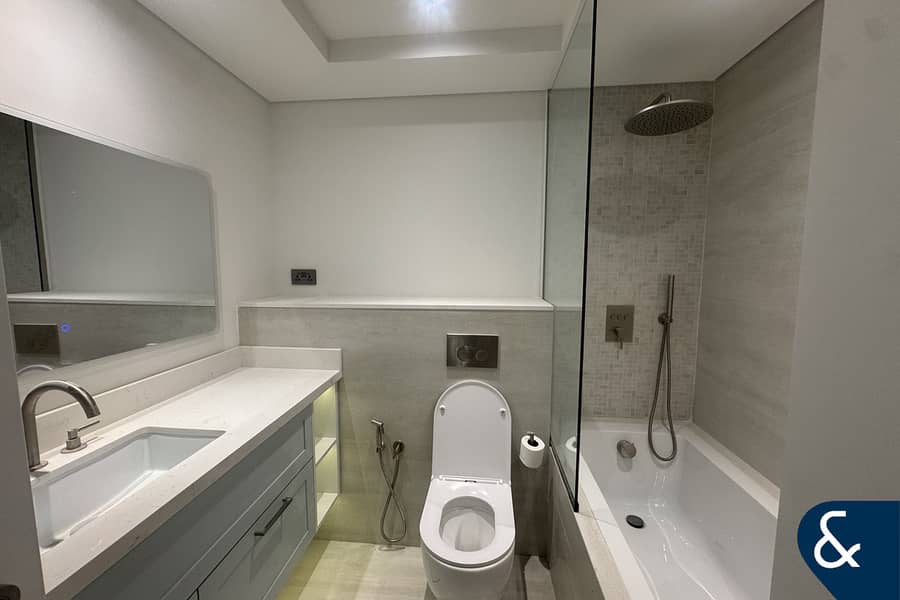 Vacant Now | Fully Renovated | 2 Bedrooms - Image 13