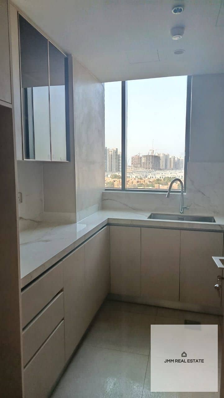 Brand New | Chiller Free | High Floor