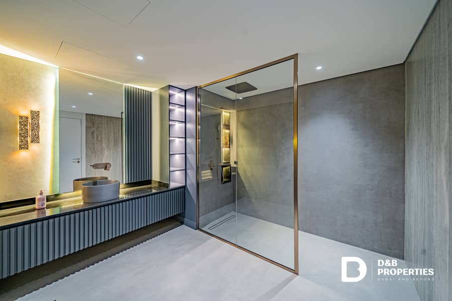 Big Layout | Newly Upgraded | Prime Location - Image 12