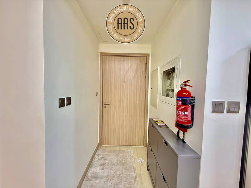 Demanding Layout•Corner Unit•Chiller Free•Fully Furnished•Luxurious 3Bhk•All Amenities - Image 13