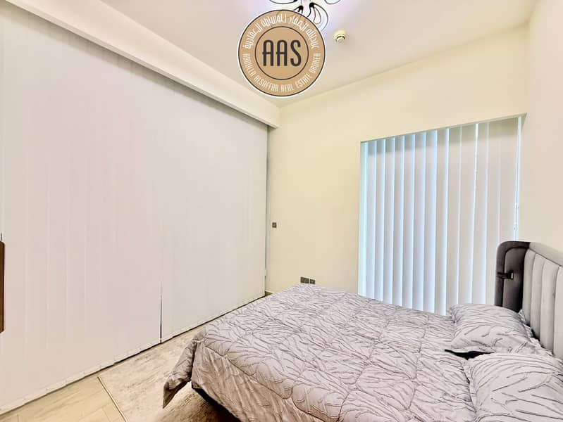 Demanding Layout•Corner Unit•Chiller Free•Fully Furnished•Luxurious 3Bhk•All Amenities - Image 15