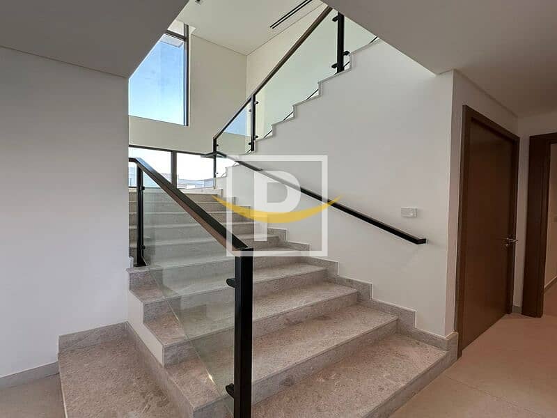 Premium 4BR Independent Villa in Tilal Al Furjan