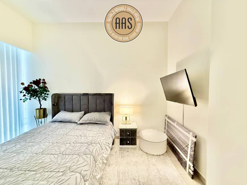 Demanding Layout•Corner Unit•Chiller Free•Fully Furnished•Luxurious 3Bhk•All Amenities - Image 18