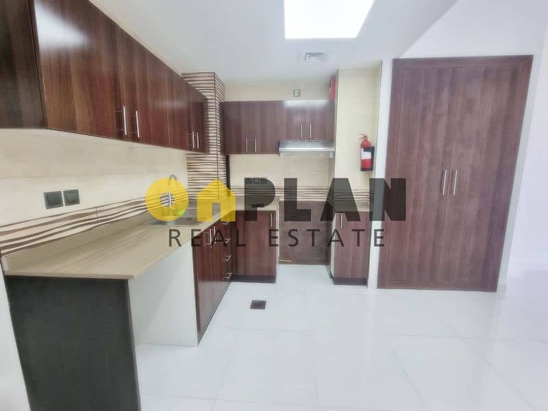 Spacious Studi in DSO | Unfurnished | Vacant now - Image 6