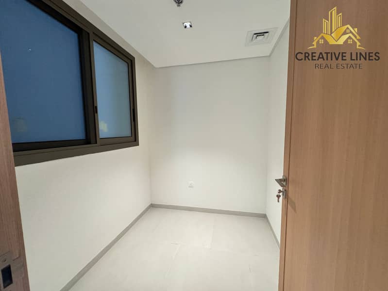 3 B/R // CLOSE KITCHEN// HUGE SIZE // STORE ROOM// READY TO MOVE - Image 6