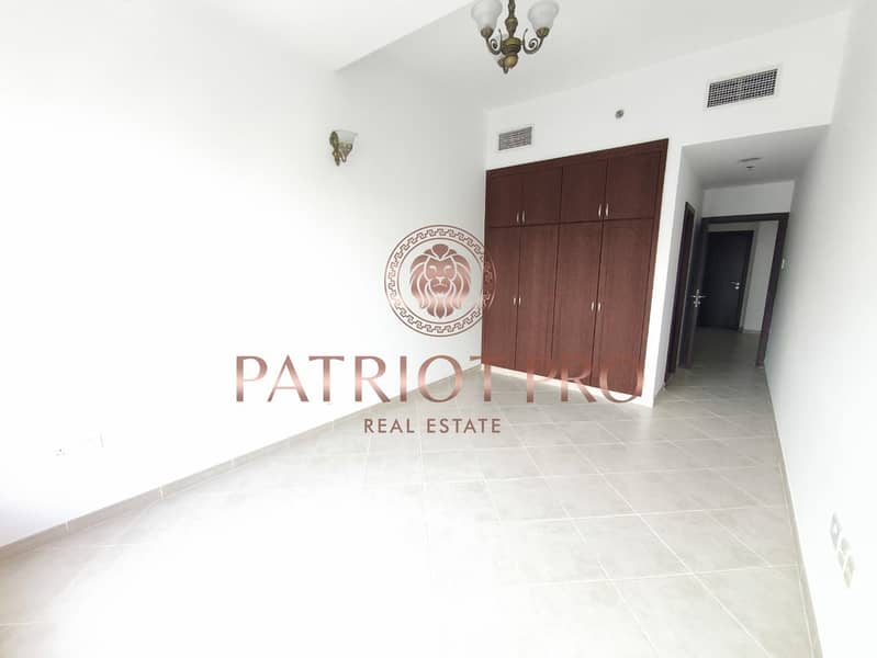 High Floor II Near to Metro II Ready to move - Image 16