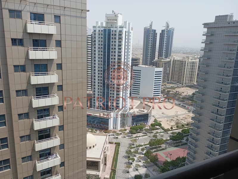 Spacious 1 BR Apartment in Barsha Heights