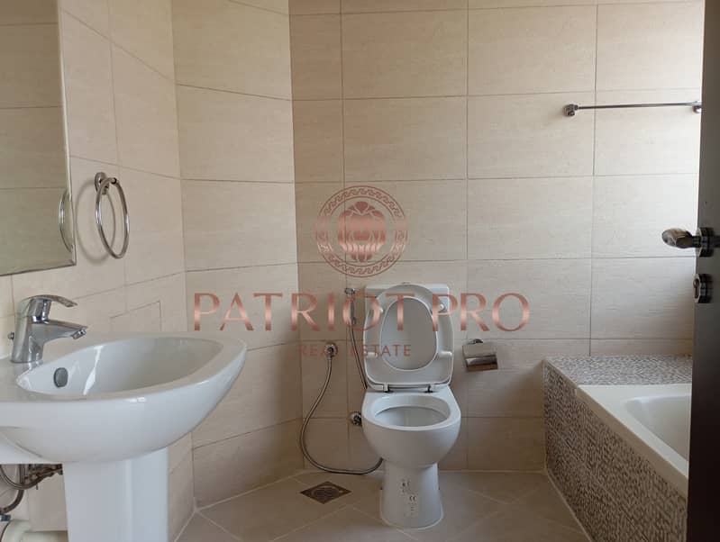 Spacious 1 BR Apartment in Barsha Heights - Image 10